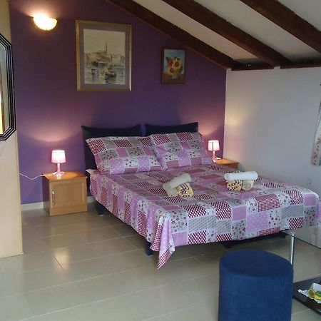 Studio Apartment Nera Rovinj Zimmer foto