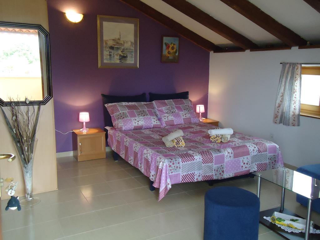 Studio Apartment Nera Rovinj Zimmer foto