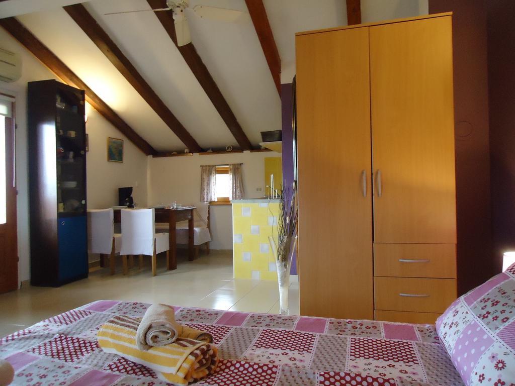 Studio Apartment Nera Rovinj Zimmer foto